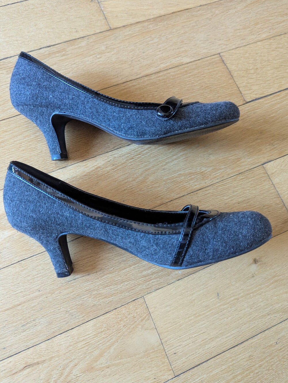 Classic Gray Wool Pump with Patent Trim